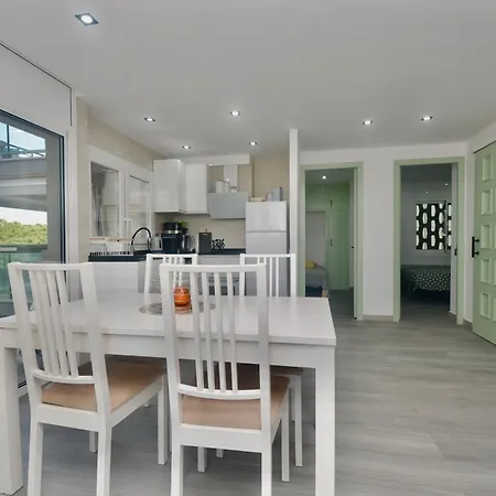 Superbe T3 Face A La - Terrasse - Apartment