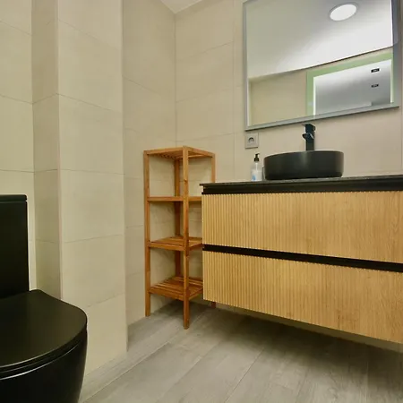 Superbe T3 Face A La - Terrasse - Apartment